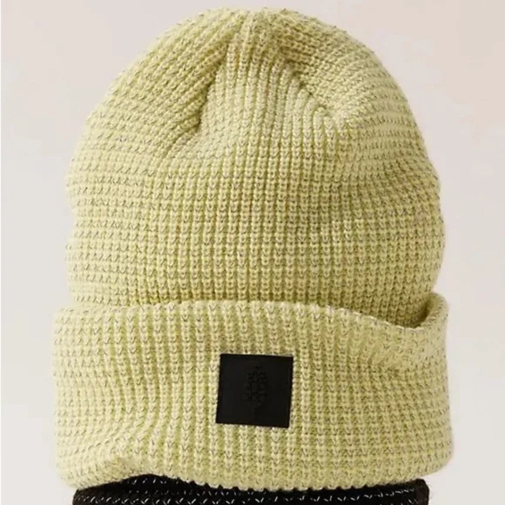 NWT Free People Let's Race Fleece Lined Recycled Yarn Beanie - Dandelion